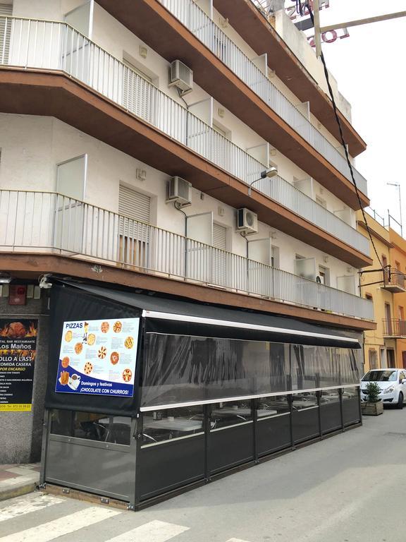 Hostal Los Manos Blanes Exteriér fotografie